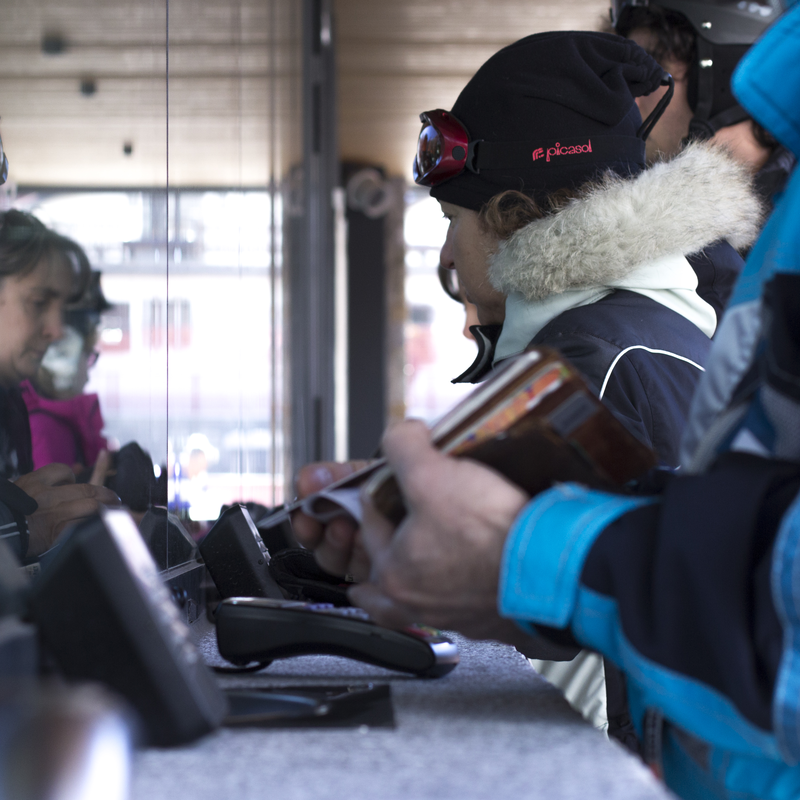 Seasonal skipass pre-sale