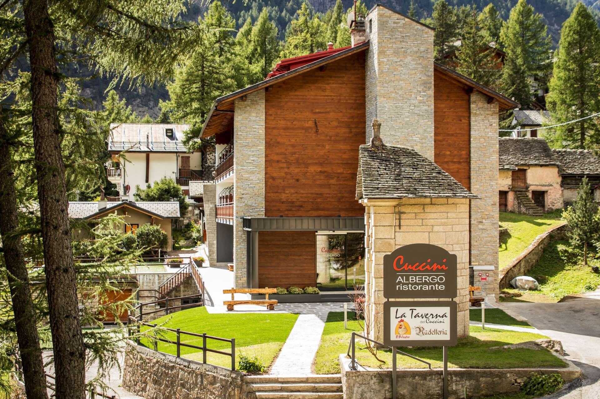 ALBERGO CUCCINI 1